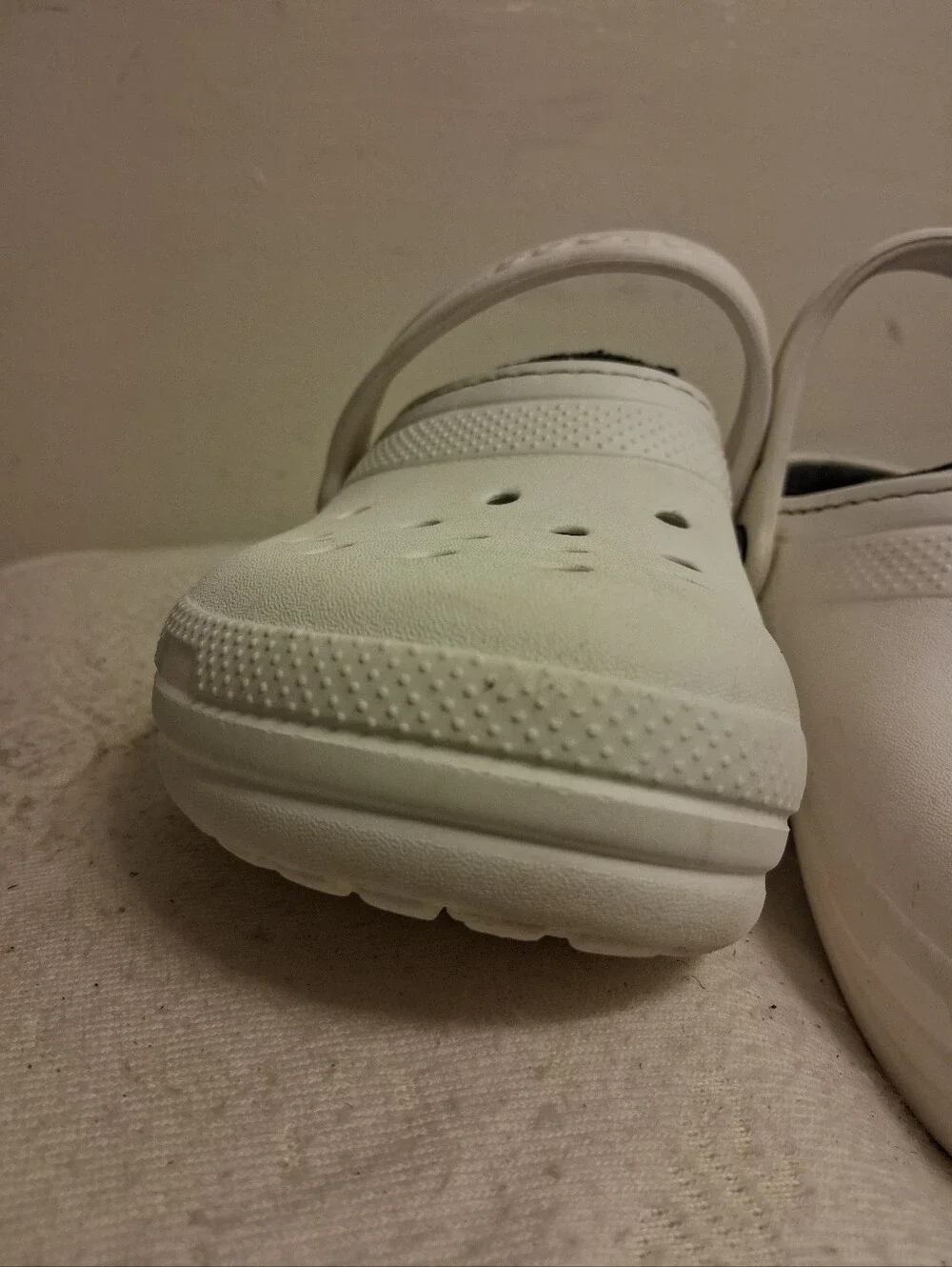 Crocs Kids Classic Clog - White Size J 2 Boys Girls Clean